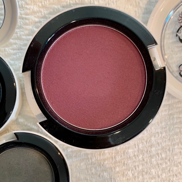 M.A.C. Give Me Liberty of London LE HTF lot - Picture 4 of 8